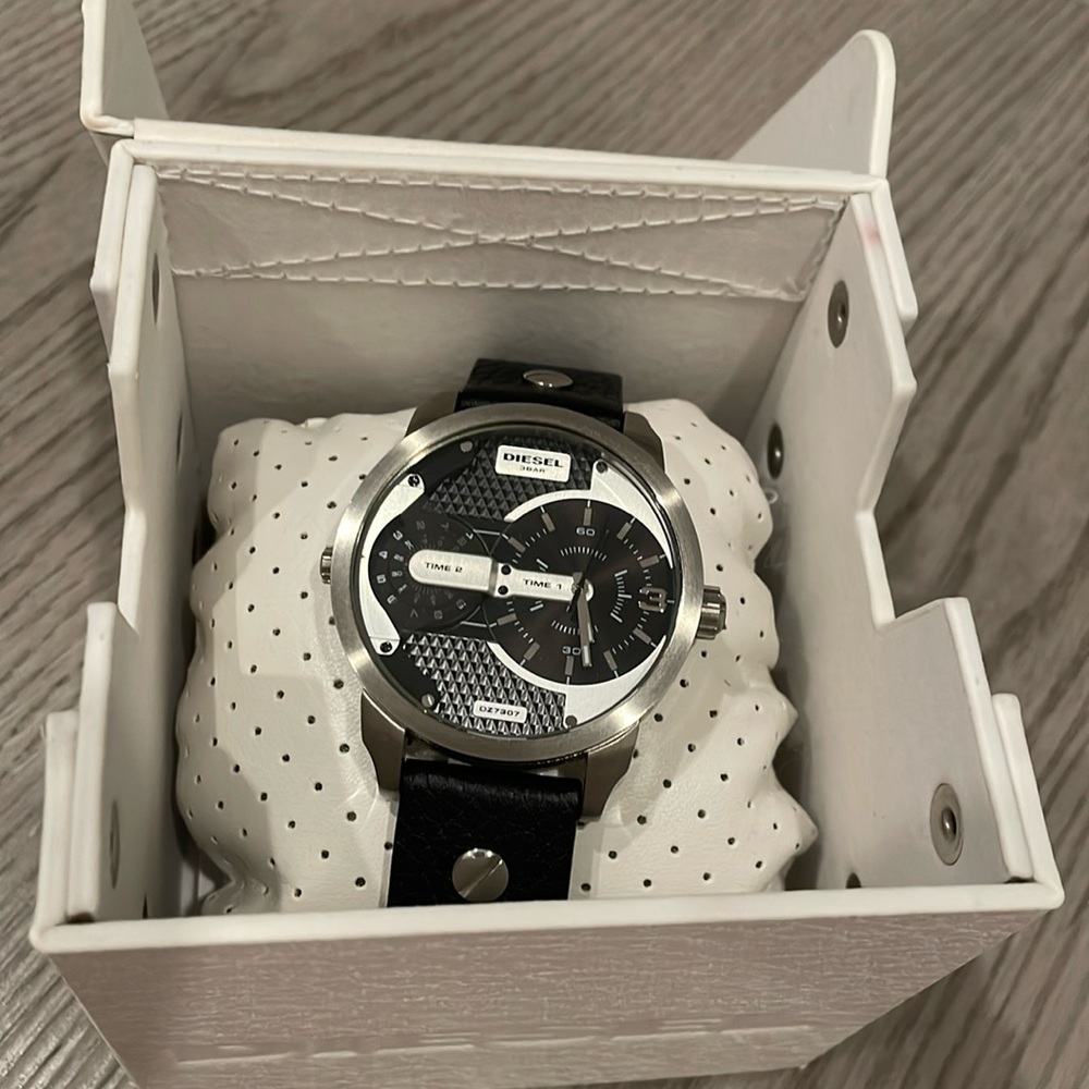 Diesel watch DZ7307